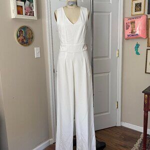 FOREVER 21 White Cross Back Cocktail Evening Romper Jumpsuit *SMALL*